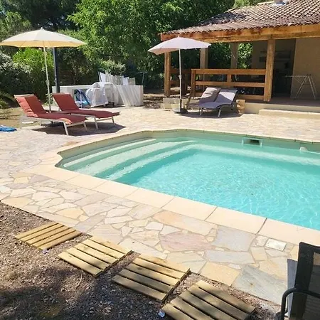 Charmante Privee Avec Piscine ポルトヴェッキオ