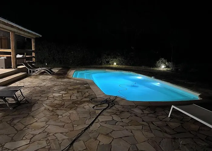 Villa Charmante Privée Avec Piscine