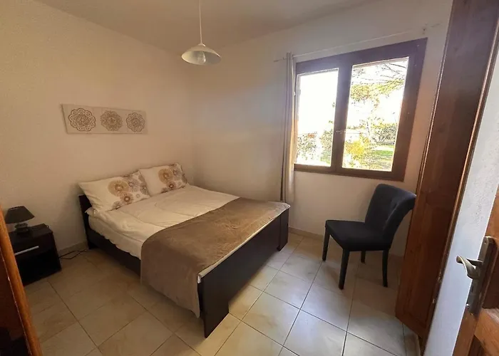 Villa Charmante Privée Avec Piscine Porto-Vecchio (Corsica)